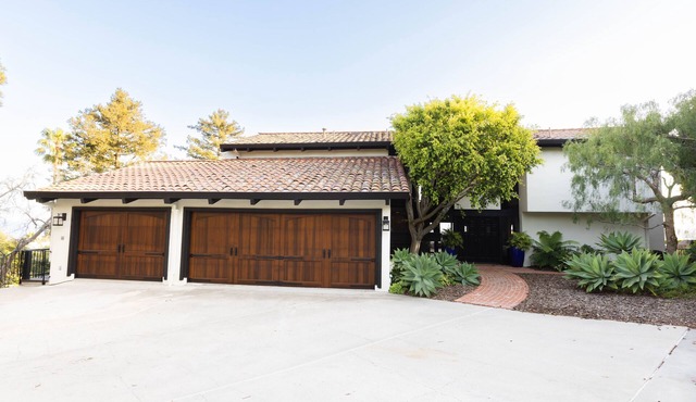 New! Breathtaking Patio Ocean Views, Private Riviera Retreat 30 Day Minimum