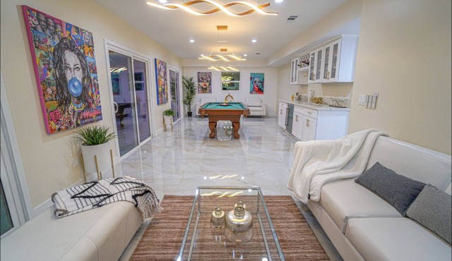 New construction, 2 1/2 stories , roof top , 3 outdoor area for entertainment,