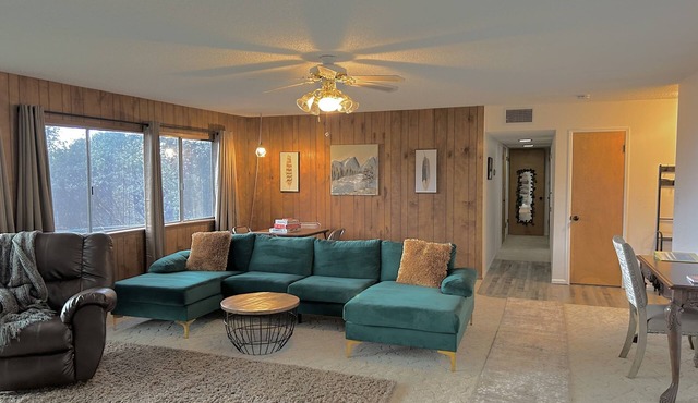 NEW! KJ Getaways~Yosemite/Badger Pass/Bass Lake Area!