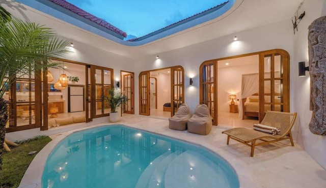 New Mediterranean & Tropical 3B Villa Canggu Beach