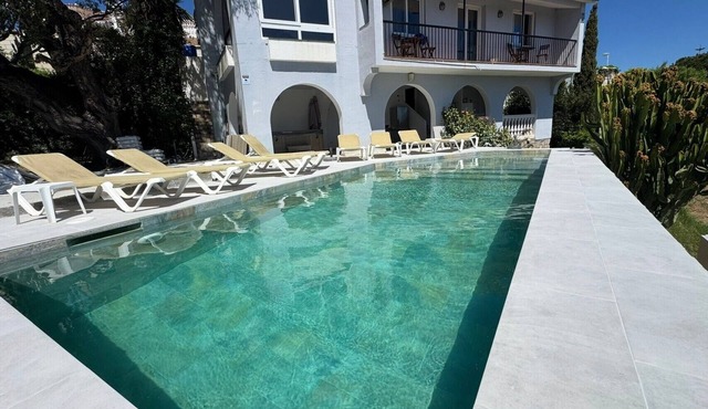 'Nice and Spacius Villa near Fuengi' with Sea & Mountain View, Pool, NO under 40
