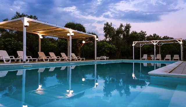 Nice Apartment In Borgia With Swimming Pool