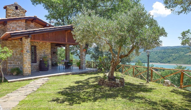 Nice home in Cicerale with house sea view
