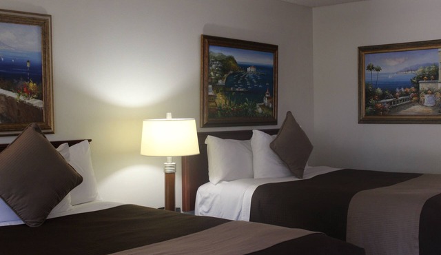 O'cairns Inn & Suites