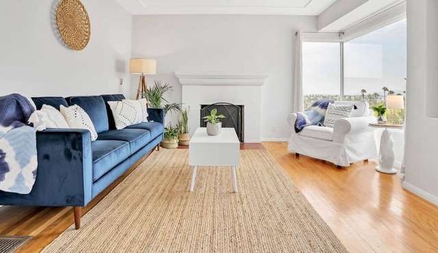 Ocean Beach Oasis $3,500 Month to Month