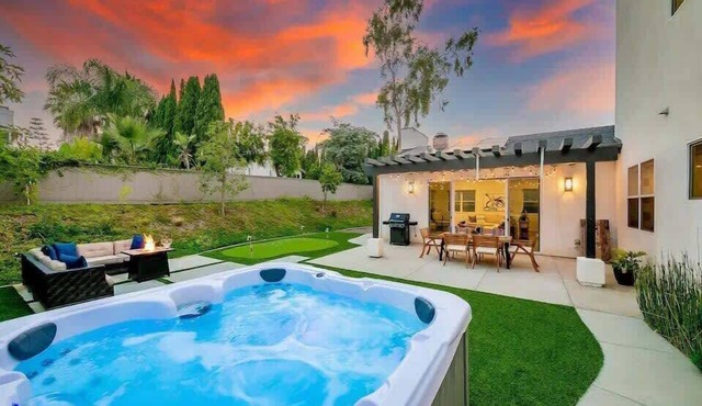 Oceanside Oasis: Fire Mountain Retreat
