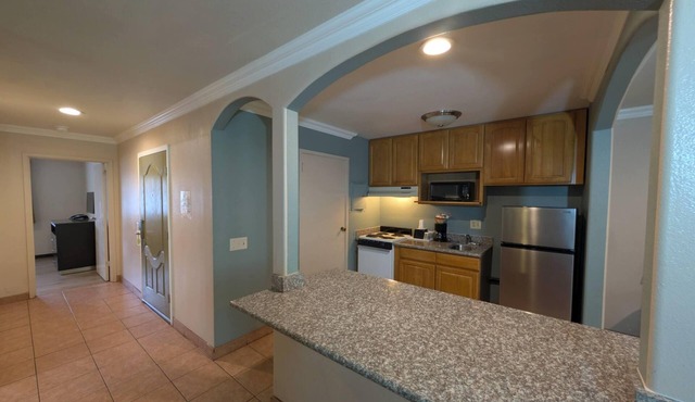 Olive Tree Inn & Suites, a Howard Johnson by Wyndham