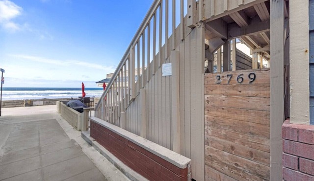 On Boardwalk, Ocean View, Parking, Hear The Waves