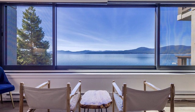 Panoramic Lake View Resort Condo
