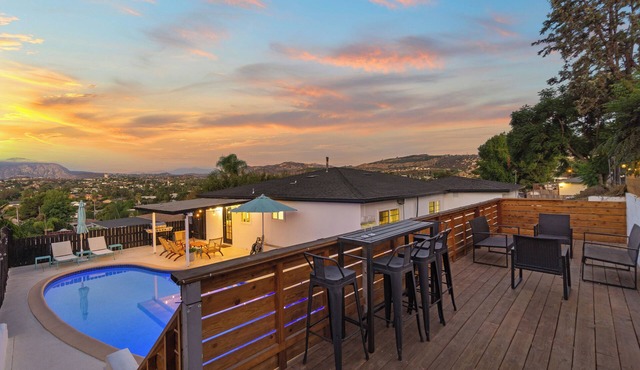 Panoramic Mountain View Oasis with Pool! Serene 4 bedroom Newly remodeled home!