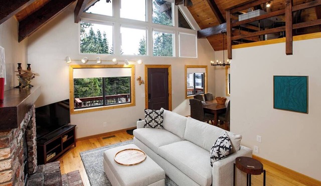 Paradigm Chalet - by McKinney/Rubicon Trailhead