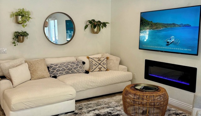 PetFriendly/Hot Tub/Week/Month discounts, 2 miles to beach