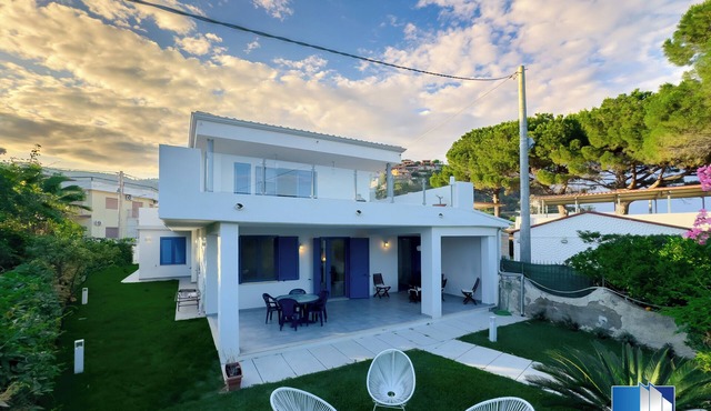 [pietragrande] Seaside Paradise Haven