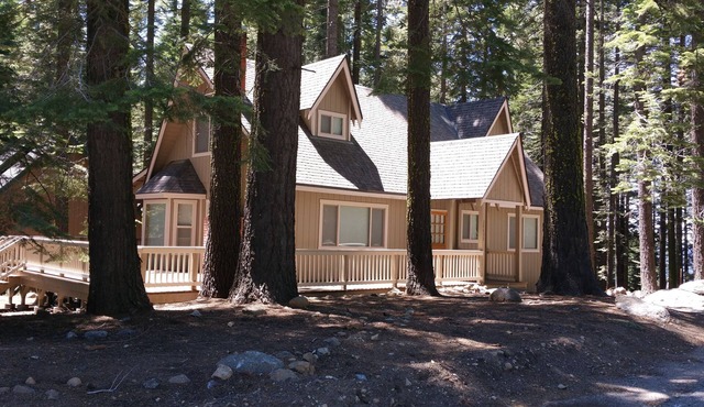 PinecrestAreaRentals #10 Lovely! Summer 3rd night free. Just Book 2nights.