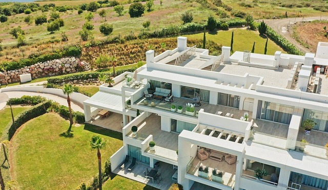 Premium Apartment with Panoramic Views in Alcazaba Hills, Casares