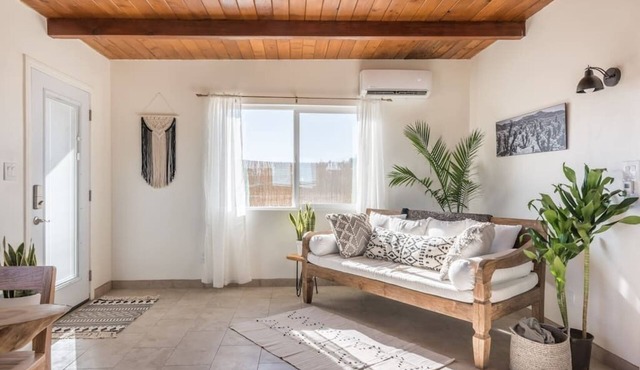 *Private Hot Springs* Yucca House with Granite Tub