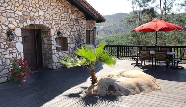 Private Mtn. Top Italian Villa -Safari Park, Wine, Golf, Relax