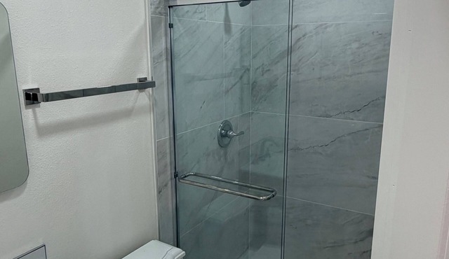 Private studio in north Long Beach with refreshing AC