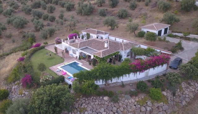 Property with panoramic views and private pool
