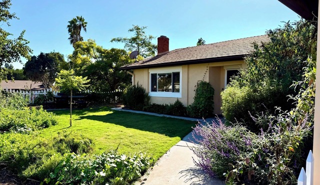 Quiet , 5 minutes to Tri-City Hospital,fast WiFi, blackout curtains, fenced yard