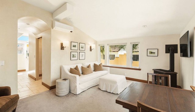 Rare Beach Penthouse — blocks to the Beach and Funk Zone