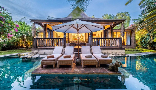 River Garden Sanctuary Luxury Joglo Villa 6 Guests