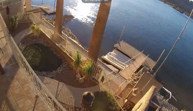 RIVERFRONT HOME SLEEPS UP TO 14