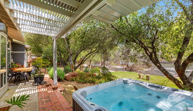 Riverfront Paradise at Redrock Villa