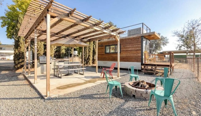 Rooftop Spa! Tiny Home on the Farm