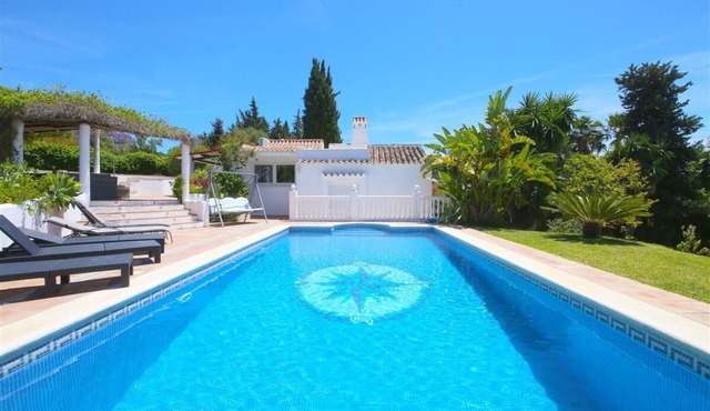 Rustic family villa with large gardens and pool, Close to Estepona town in a quiet location