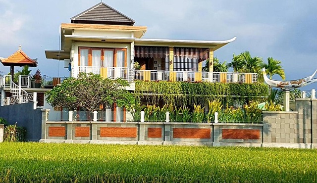 Sara Village
