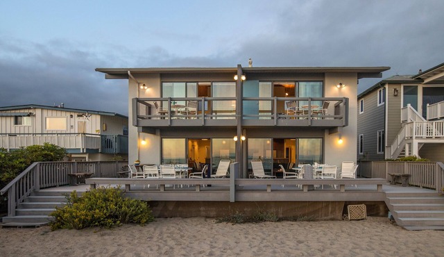 Seahorse Retreat - Double The Fun, BEACHFRONT, In Carpinteria!