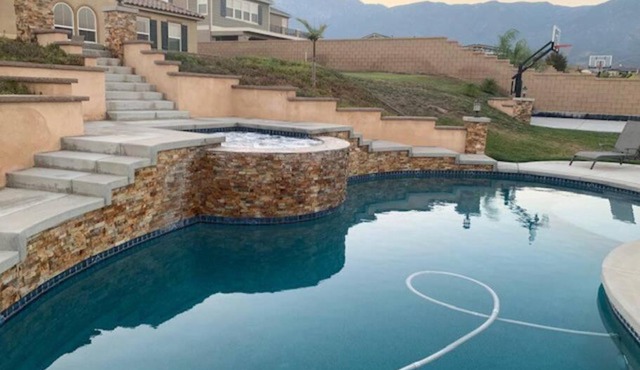 Spacious 5bdrm home, 1/2 acres, pool & amenities.