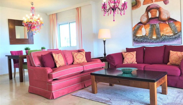 spacious apartment for 5 people on beachfront w. panoramis views