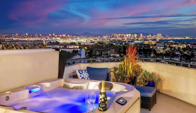 Spacious Beautiful Home with Stunning Bay Views!