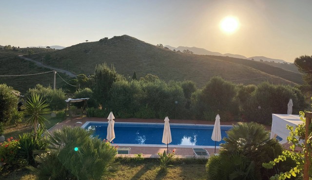Spacious villa, stunning sea views, large private swimming pool and gardens.