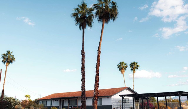 Stardust Borrego — Movie Lounge + Bar Fire Pit AC Pet-Friendly Retreat