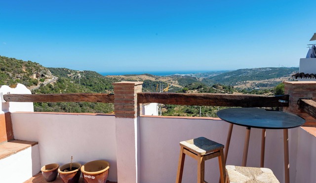 Studio Apartment 'La Casita De Casares' with Sea View, Private Terrace and Balcony