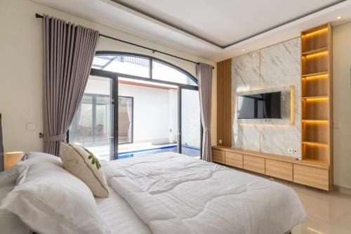 Stunning 2-BR Villa Private Pool - Heart of Canggu