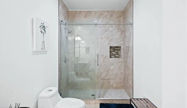 Stylish 2-Bedroom Escape with Luxe Touches