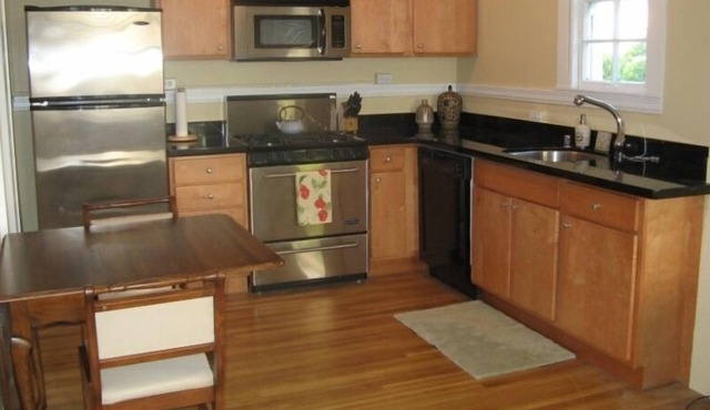 Stylish corner 1BR apartment on Nob Hill, great location