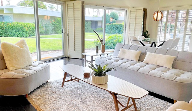 Stylish Mid-Century Modern Desert Retreat