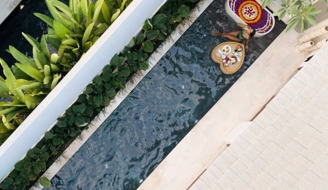 Stylish Romantic Villa 1BR in Seminyak