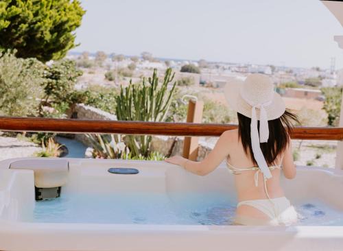 Summer House Collection - A Secluded Getaway