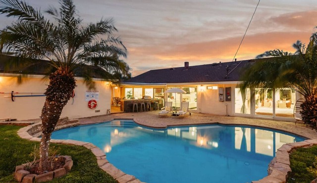 Sunny Daze | Heated Pool | Billiards | Games