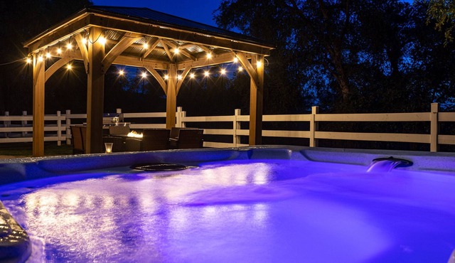 Sunset Villa w/ View+Hot tub @Yosemite & Bass Lake