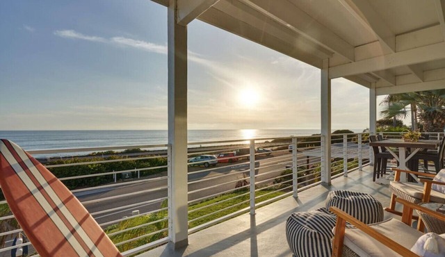 Surf View Bungalow with Outstanding Ocean Views!