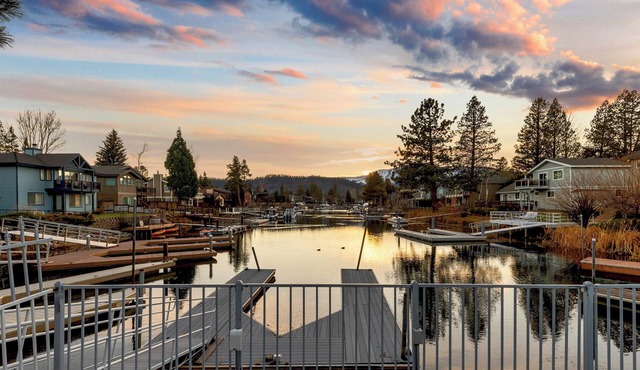 Tahoe Keys Landing: Rooftop Hot Tub, Boat Dock