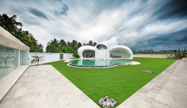 The Cloud Unique Beachfront Villa