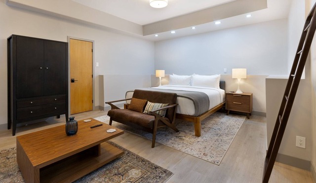 The Perfect Getaway Near UCLA and the Getty Center